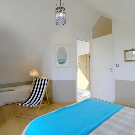 Le Du Grand Val Holiday home Caden